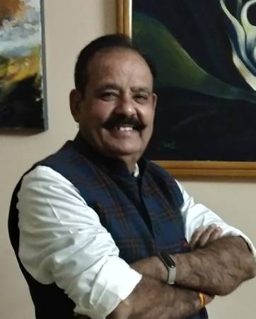 IMMOVABLE BEAUTY Solo Show Of Paintings By Well-Known Artist Prof. Sunil Saxena In Jehangir Art Gallery