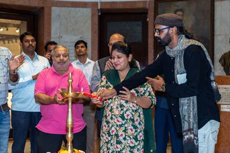 “Visthapan” Solo Show Of Recent Work By Vishwa Sahni In Jehangir Art Gallery