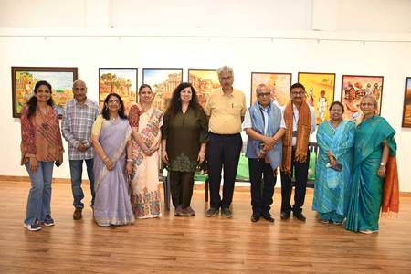 “Florals & Forms” A Group Exhibition Of Paintings By Sudha Barshikar, Nanda Pathak, Sohnal V. Saxena, Janhavi Bhide In Jehangir Art Gallery