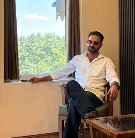 Umar Shah A Vision Behind Kastoorwan Serving Vivid Kashmiri Legacy And Craft